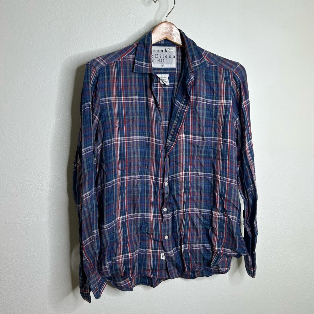Frank & Eileen Plaid Lightweight Button Down Eileen Top Size S